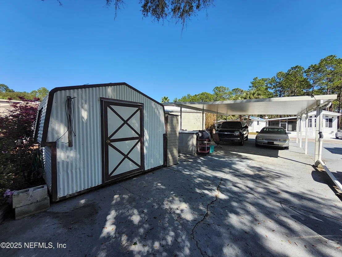 Photo of 1074 FRONT LOTS 98 & 99 Street