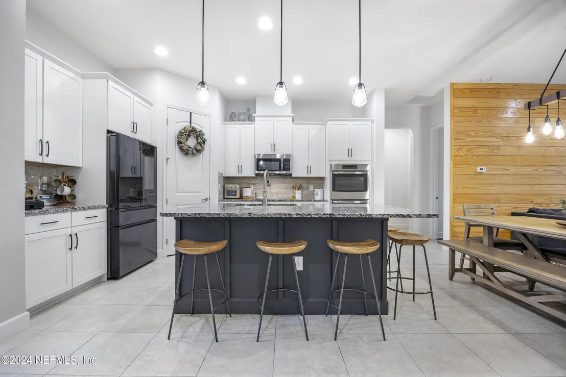 Photo of 8531 MABEL Drive