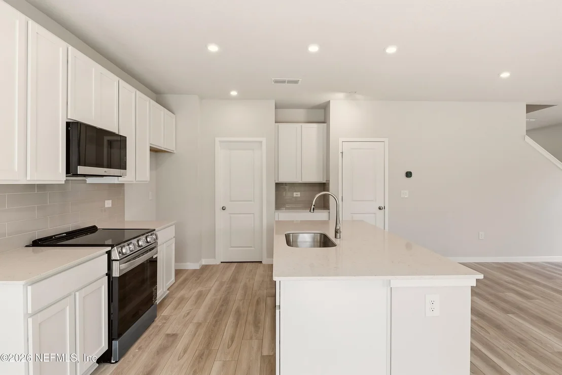Photo of 14808 MACADAMIA Lane