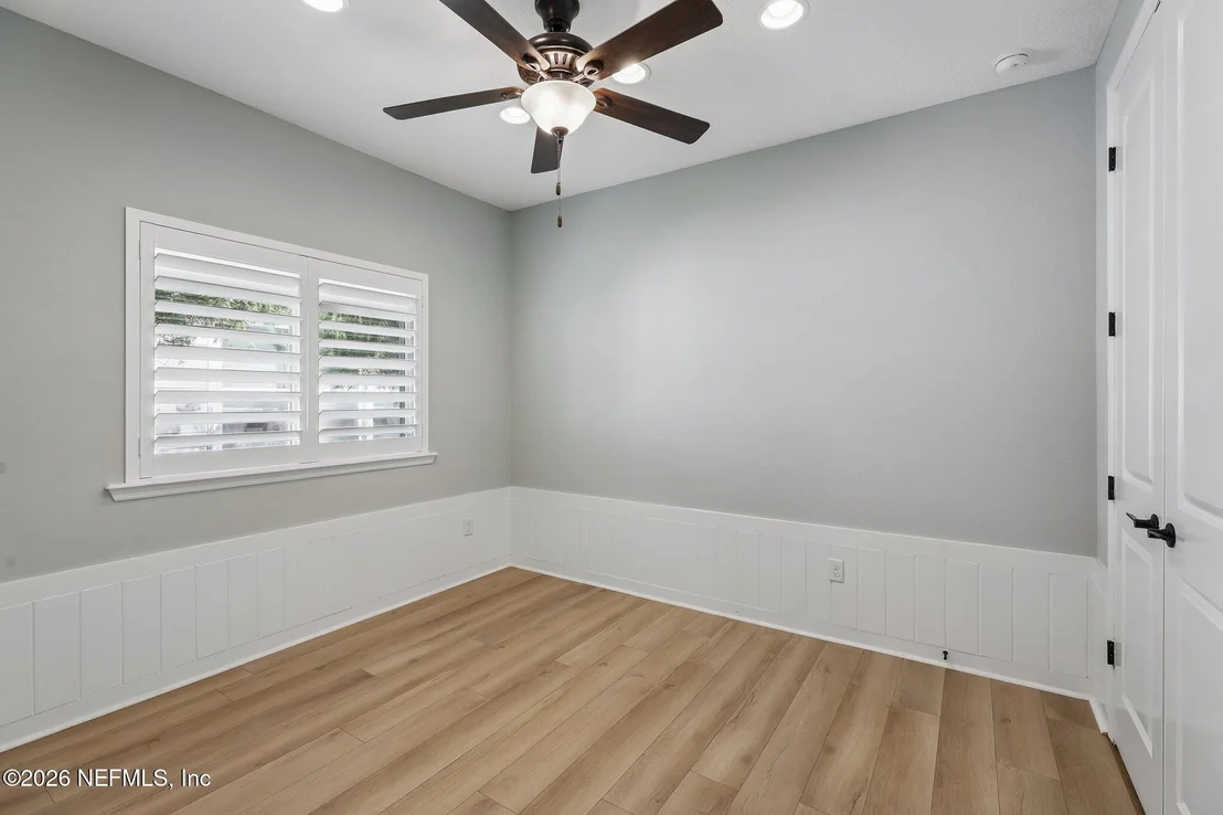 Photo of 122 PINE MANOR Drive