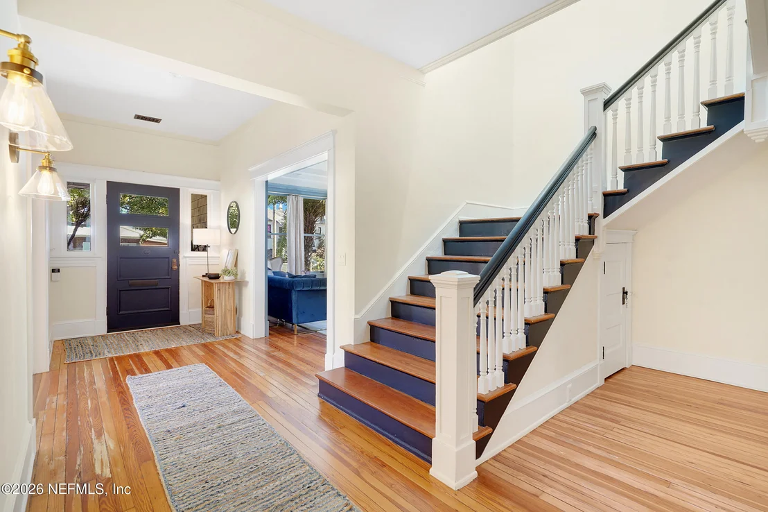 Photo of 290 ST. GEORGE Street
