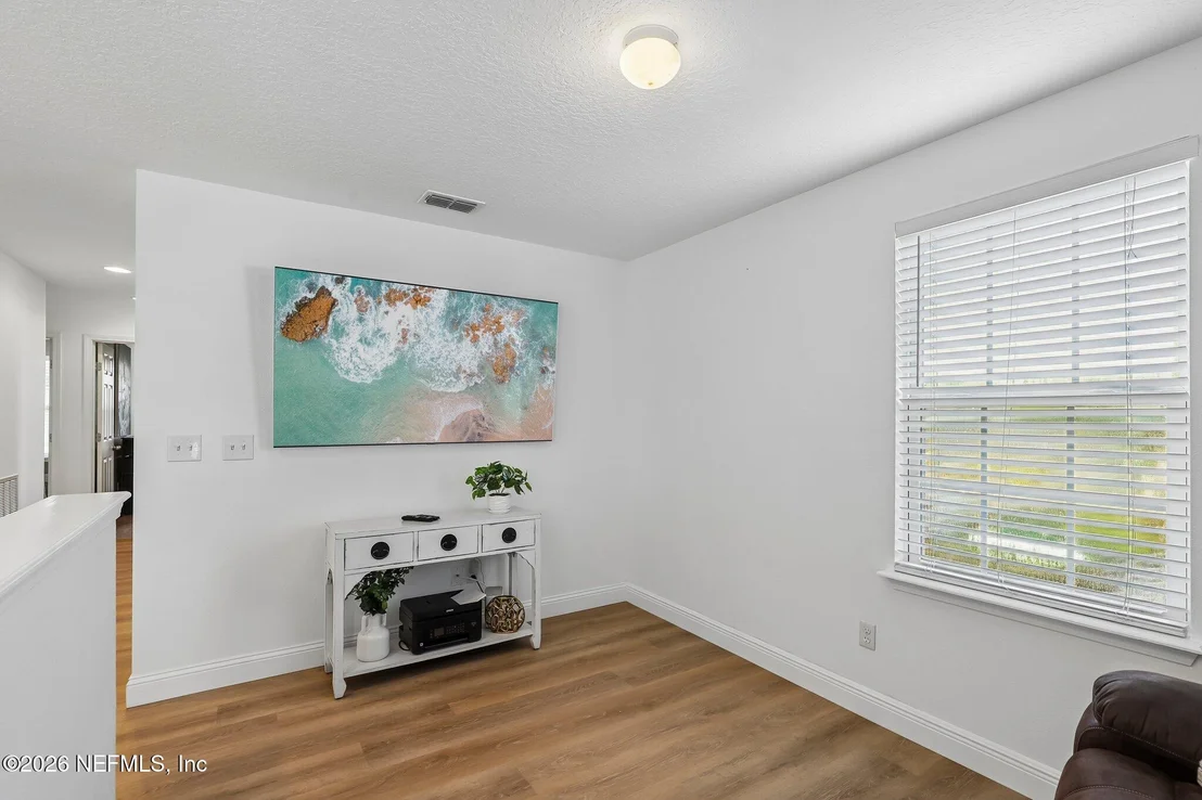 Photo of 536 GLENDALE Lane