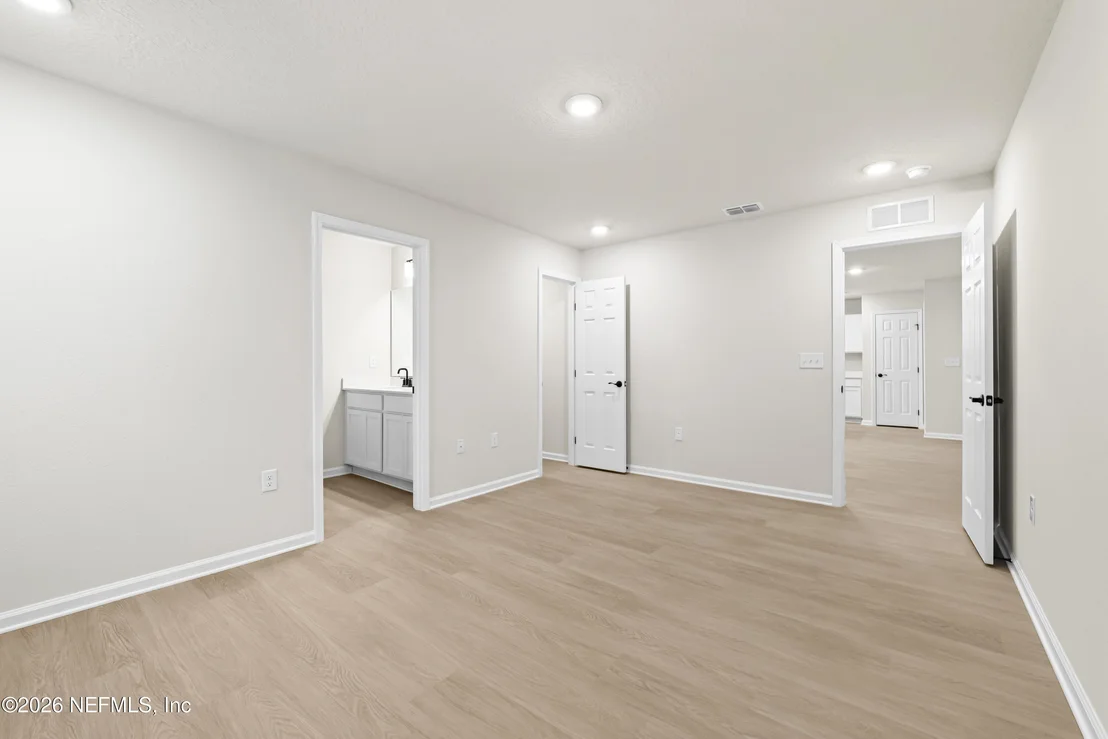 Photo of 1004 STARK Street