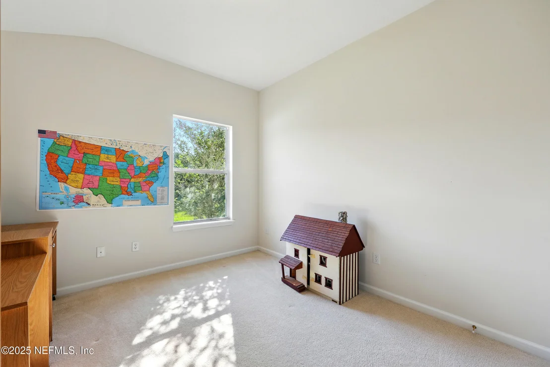 Photo of 372 JOHNS CREEK Parkway