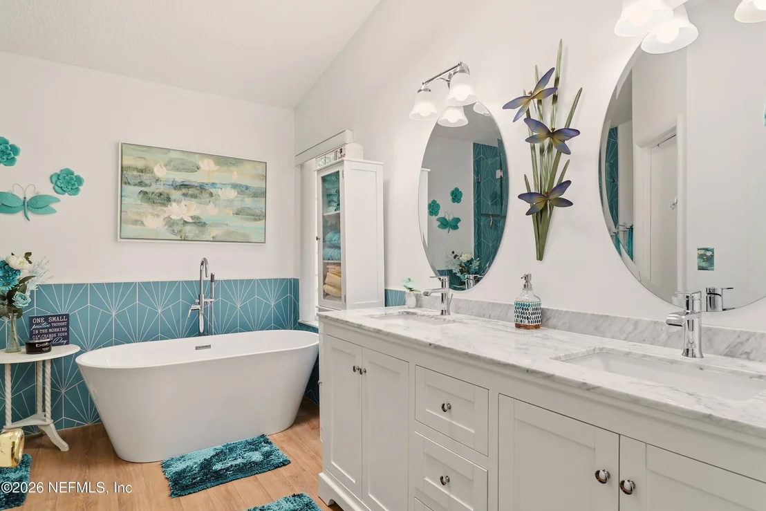 Photo of 110 OSPREY Road