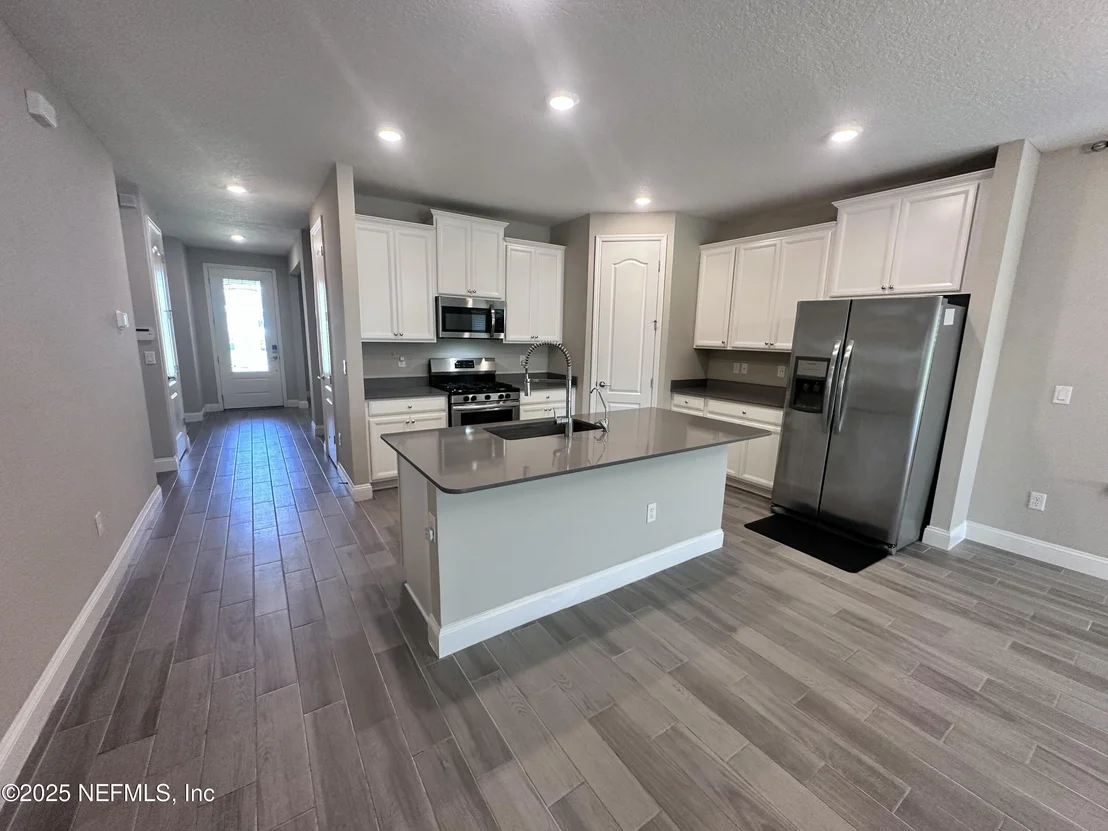 Photo of 510 BROOMSEDGE Circle
