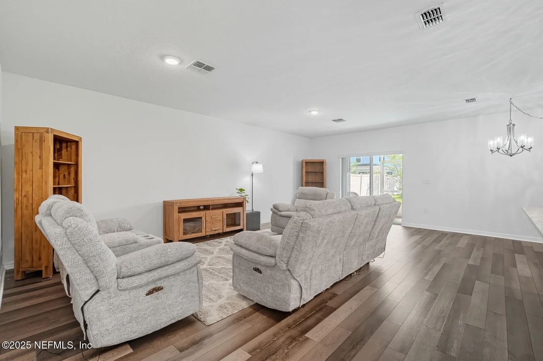 Photo of 31 RIDGE Road