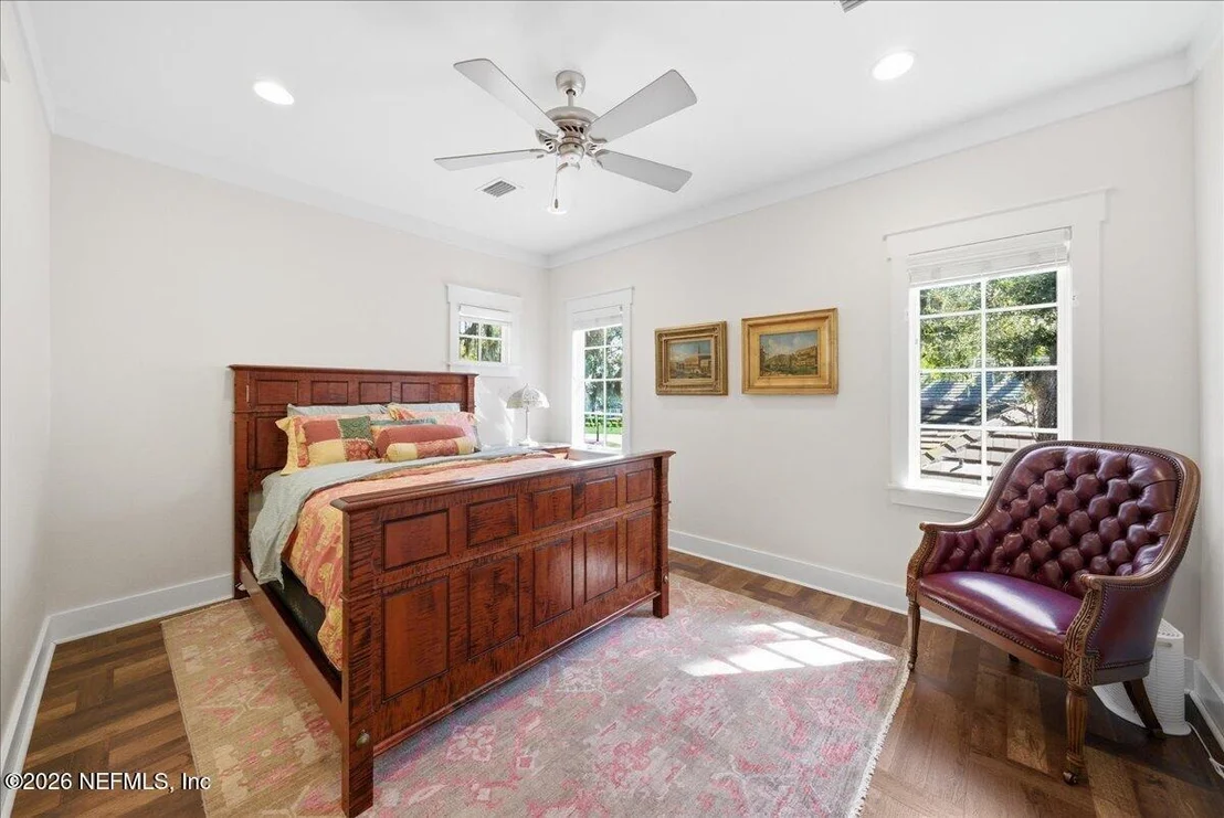 Photo of 109 LAUREL Way