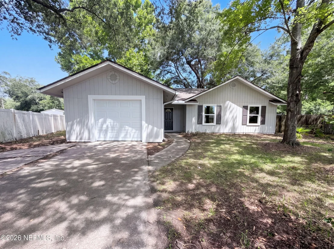 Photo of 1832 BLARNEY Circle