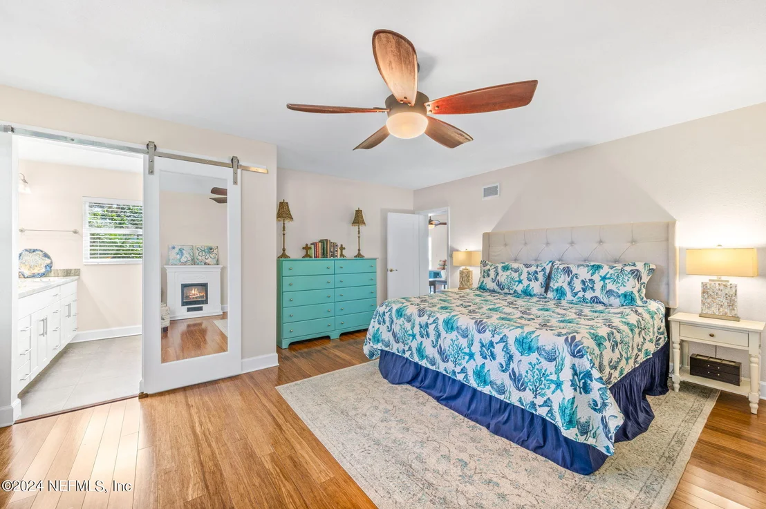 Photo of 6 OGLETHORPE Boulevard