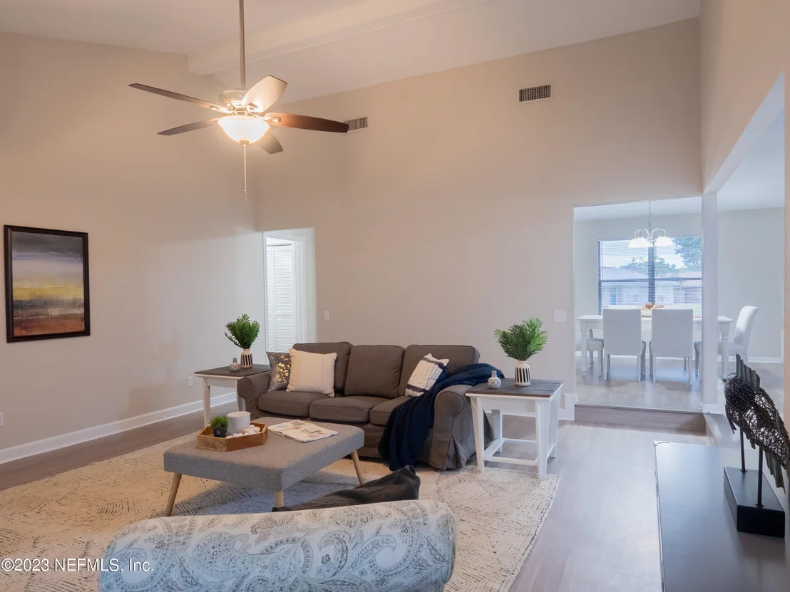 Photo of 2327 STONEBRIDGE Drive