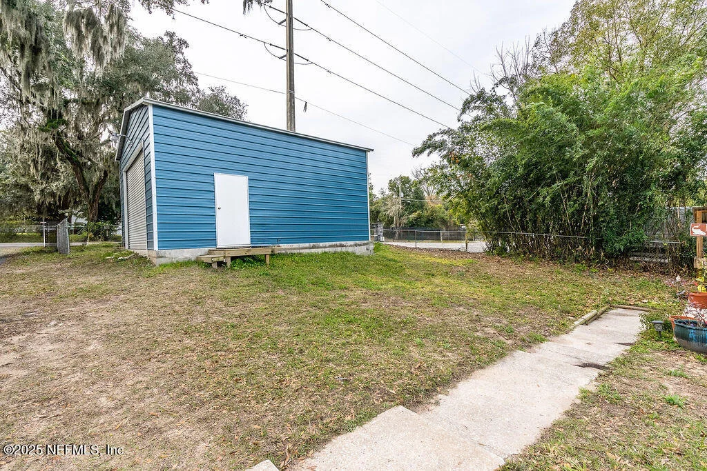 Photo of 4259 TROUT RIVER Boulevard