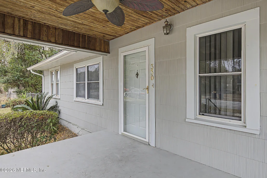Photo of 330 S 4TH Street