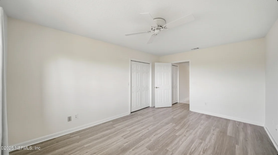 Photo of 300 RIVERSIDE Boulevard