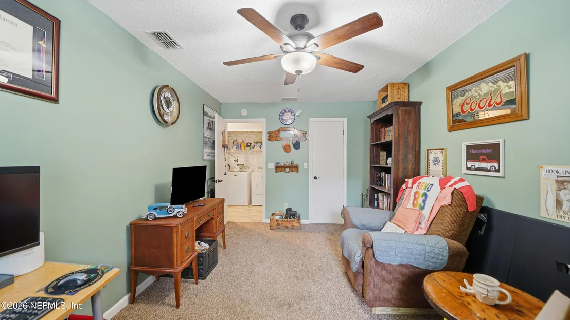 Photo of 1695 SANDY HOLLOW Loop