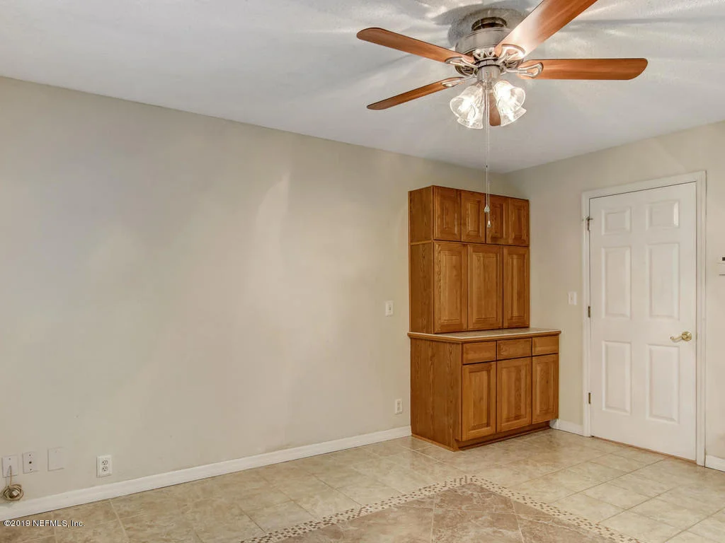 Photo of 2516 BEGONIA Drive