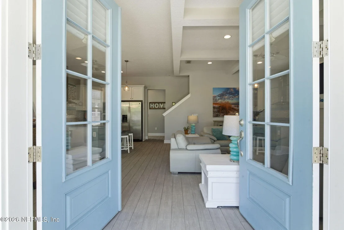 Photo of 44 FREMONT Avenue
