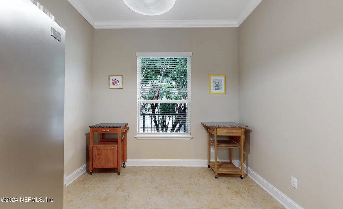 Photo of 15 MYRTLE BROOK Bend