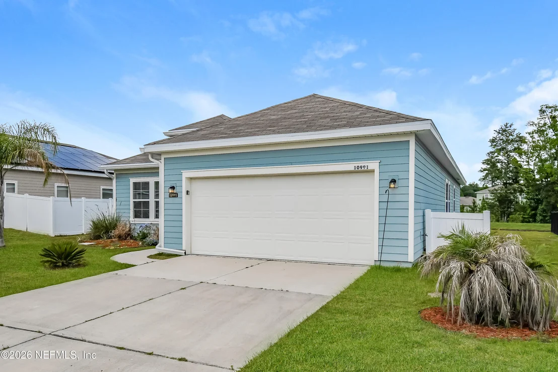 Photo of 10991 HAWS Lane
