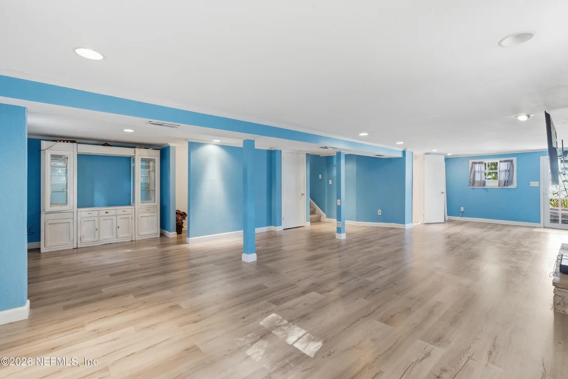 Photo of 3452 KILLARNEY Drive