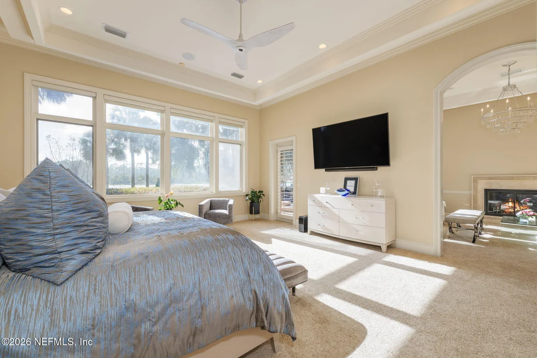 Photo of 24733 HARBOUR VIEW Drive