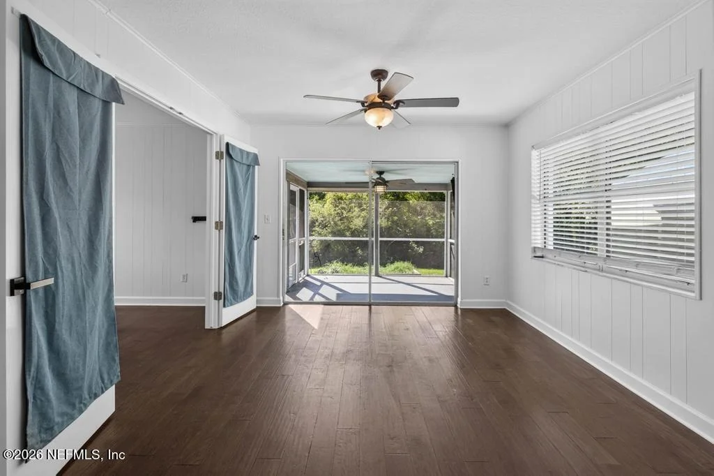 Photo of 474 CASUARINA Circle