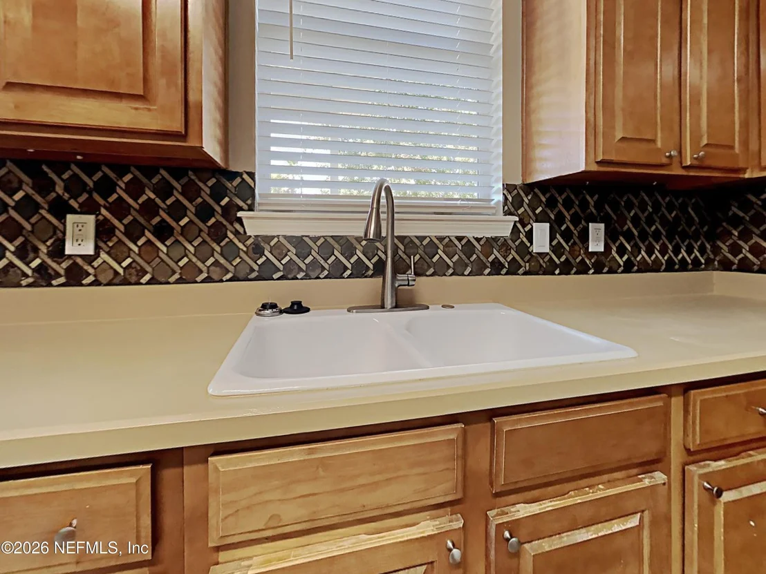 Photo of 3712 BRIAR Lane