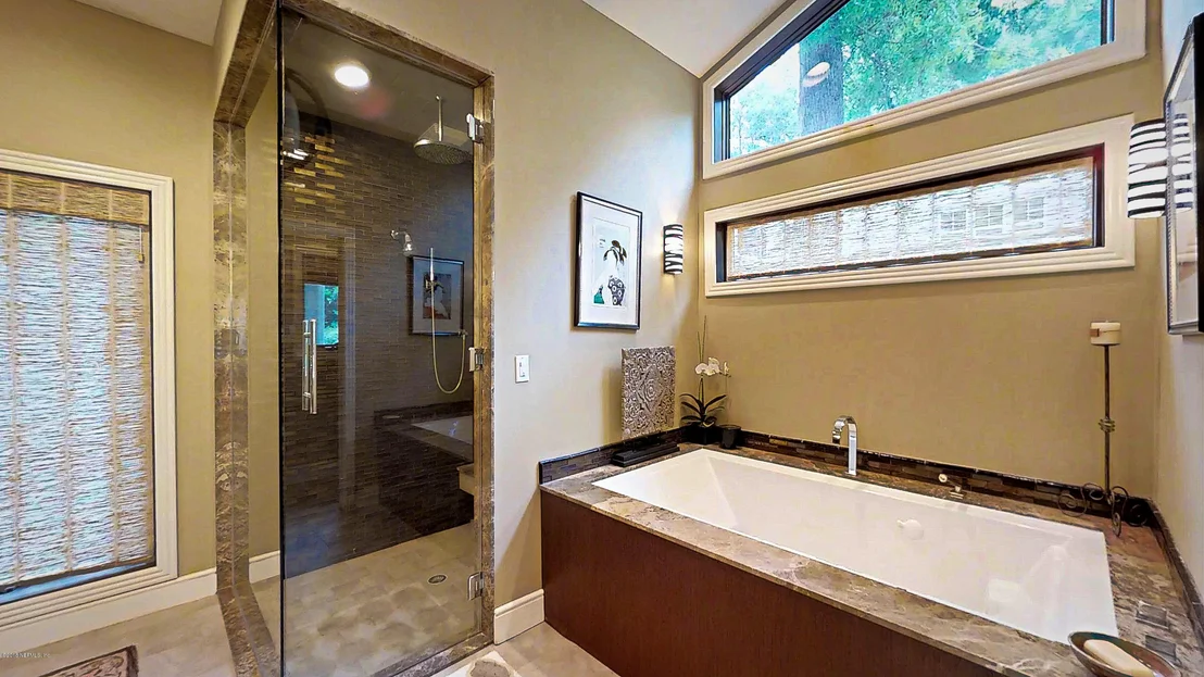 Photo of 3016 FOREST Circle