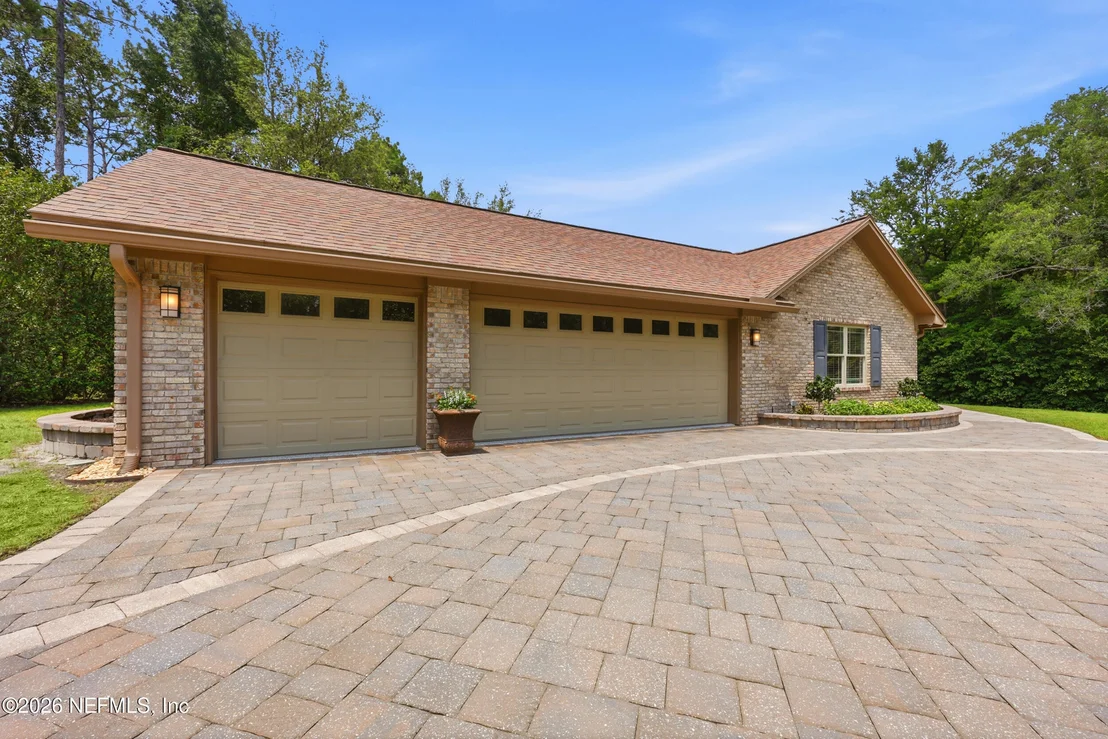 Photo of 1587 SCOTTRIDGE Lane