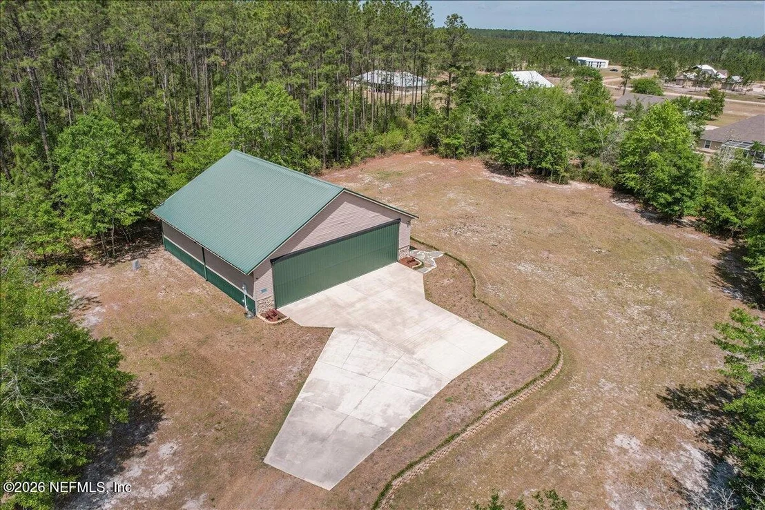 Photo of 11111 APACHE Lane