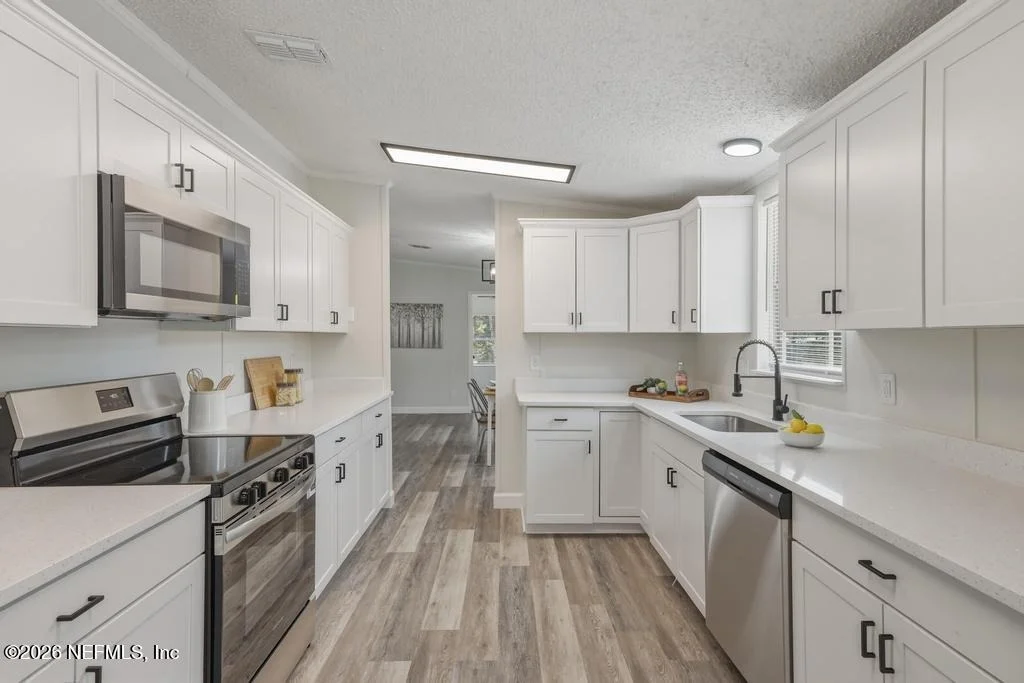 Photo of 6333 VANDERBILT Drive