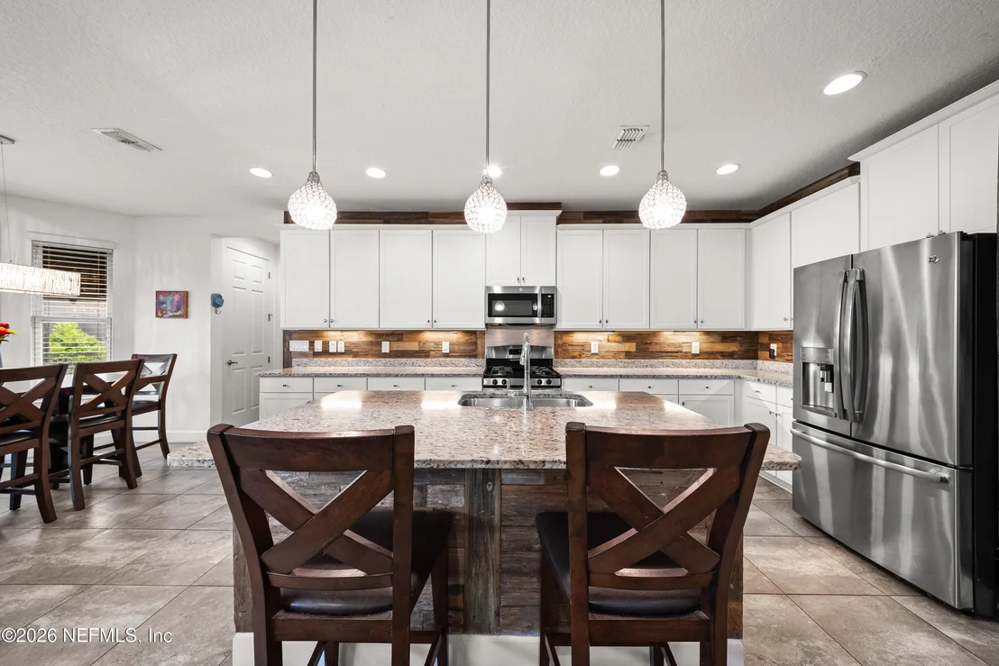 Photo of 341 ASPEN LEAF Drive