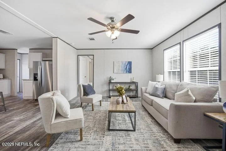 Photo of 5890 OAKLEAF Road