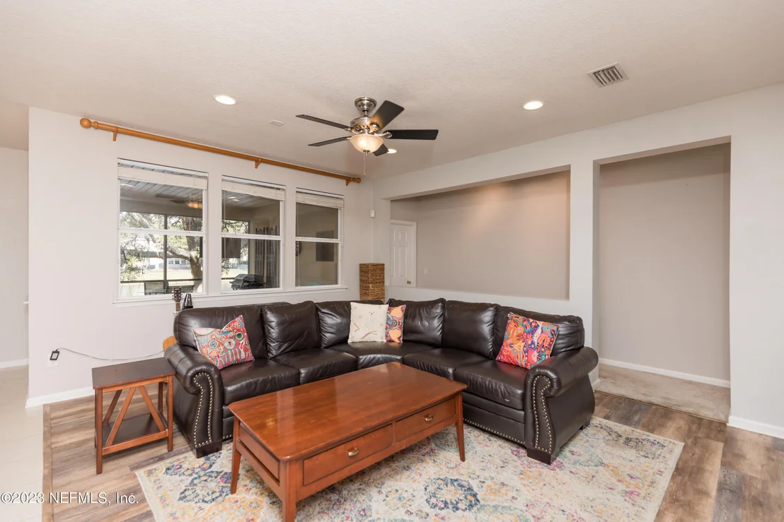 Photo of 451 BOSTWICK Circle