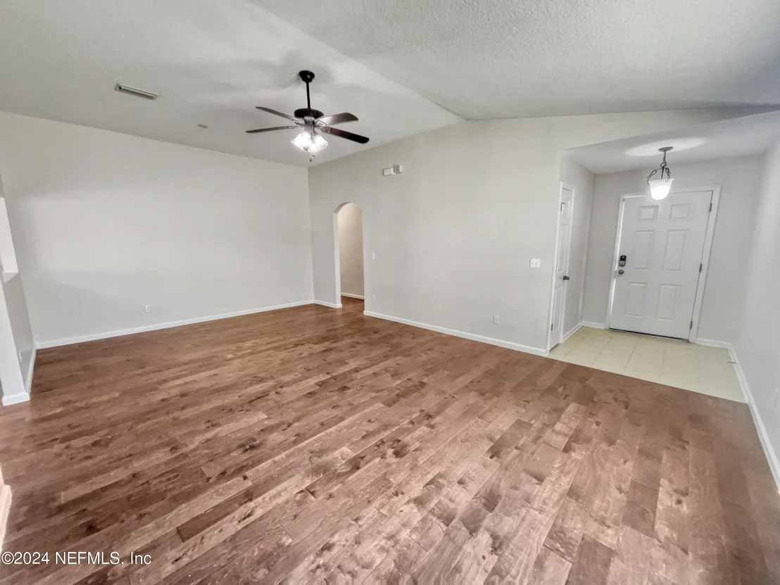 Photo of 968 BECKINGHAM Drive