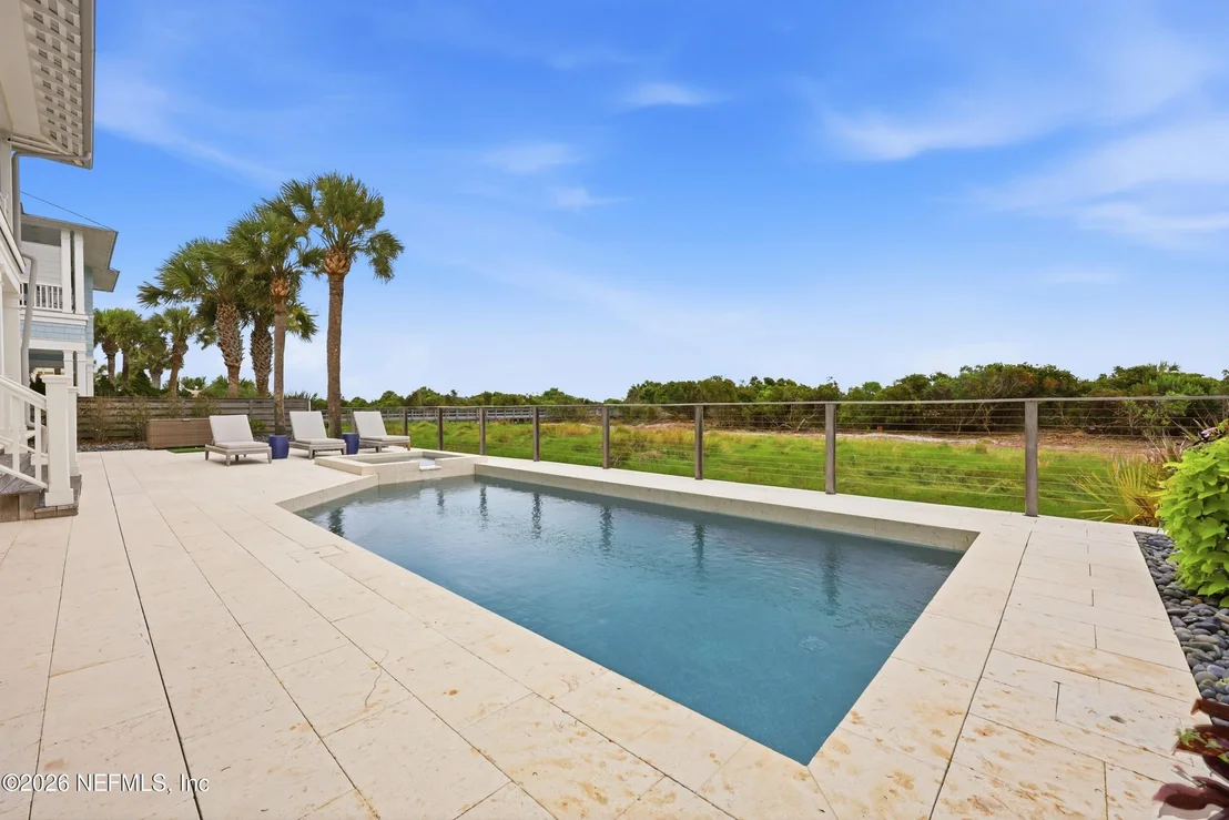 Photo of 688 OCEAN PALM Way