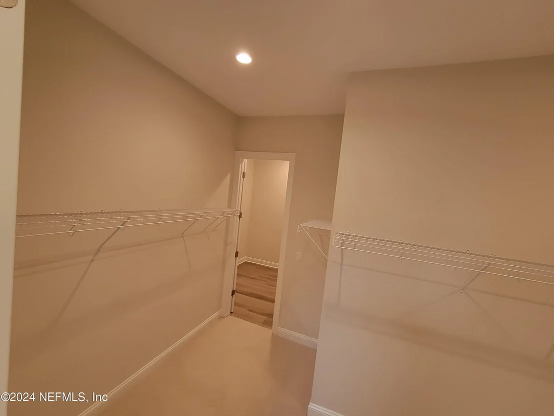 Photo of 281 HILLENDALE Circle