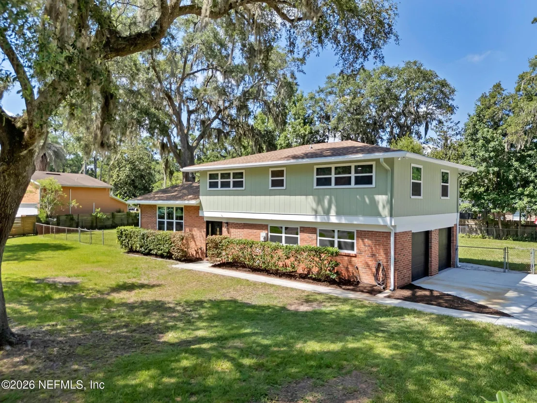 Photo of 14720 COMPASS Drive