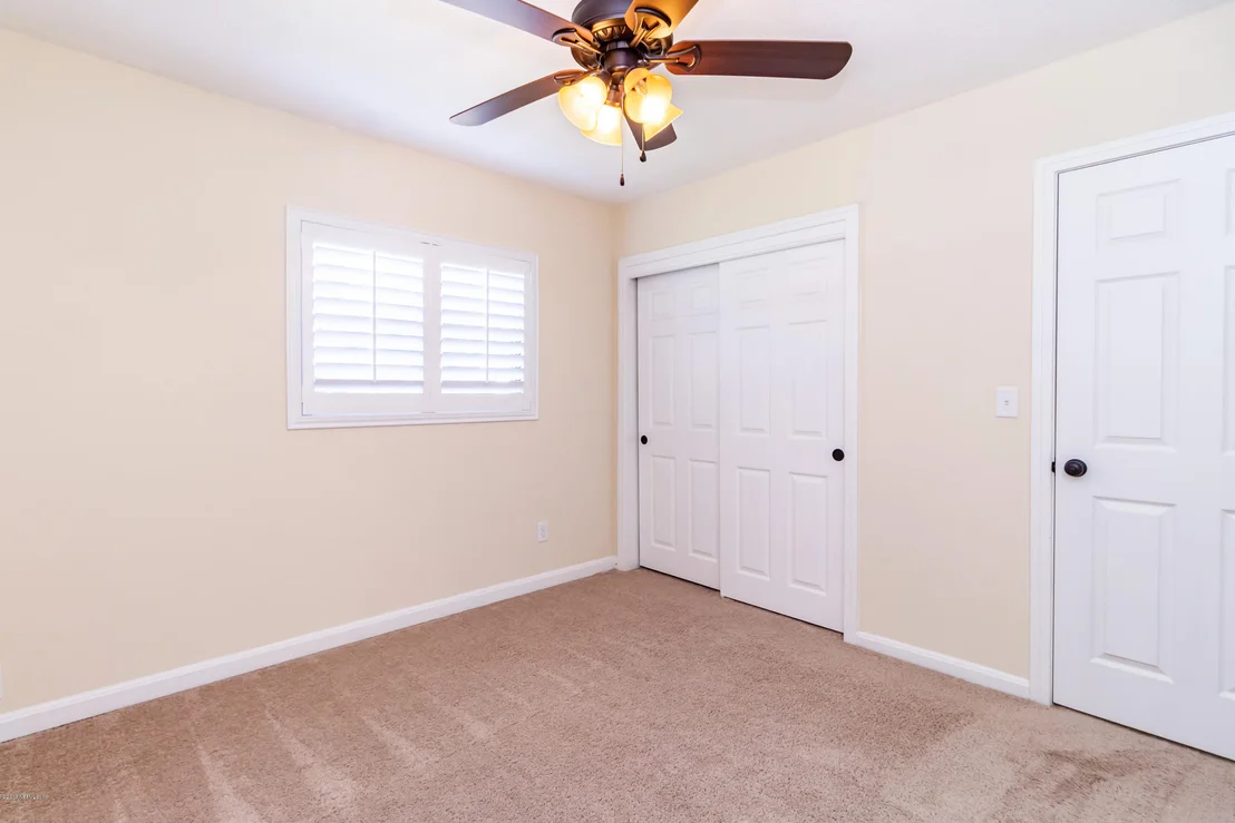 Photo of 705 PALM TREE Road