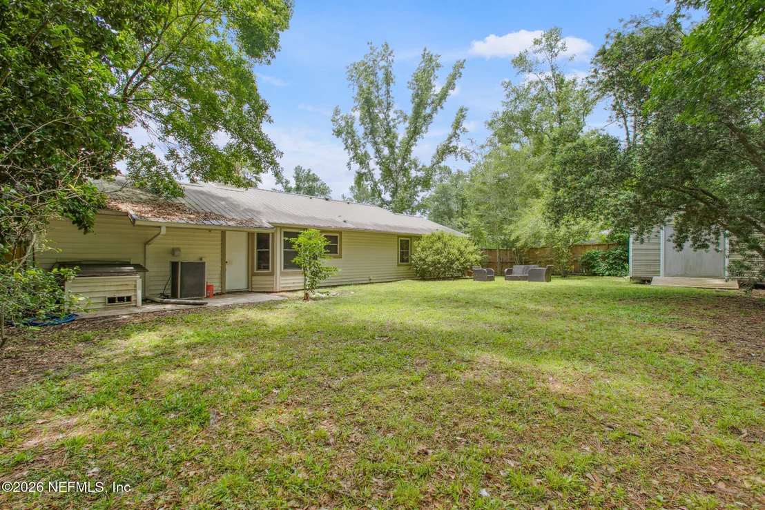 Photo of 2051 CORNELL Road