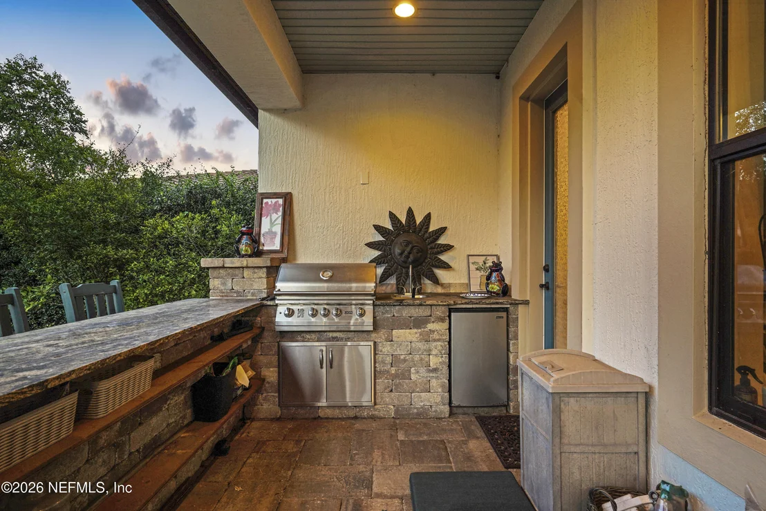 Photo of 751 PROMENADE POINTE Drive