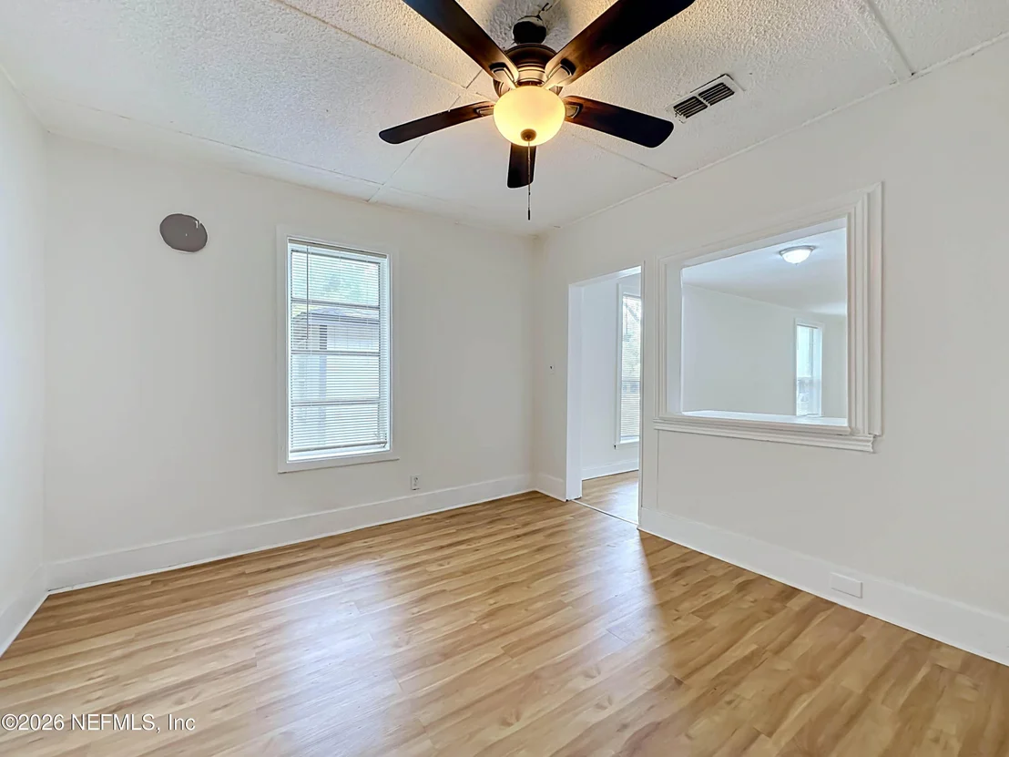 Photo of 224 SPRING Street