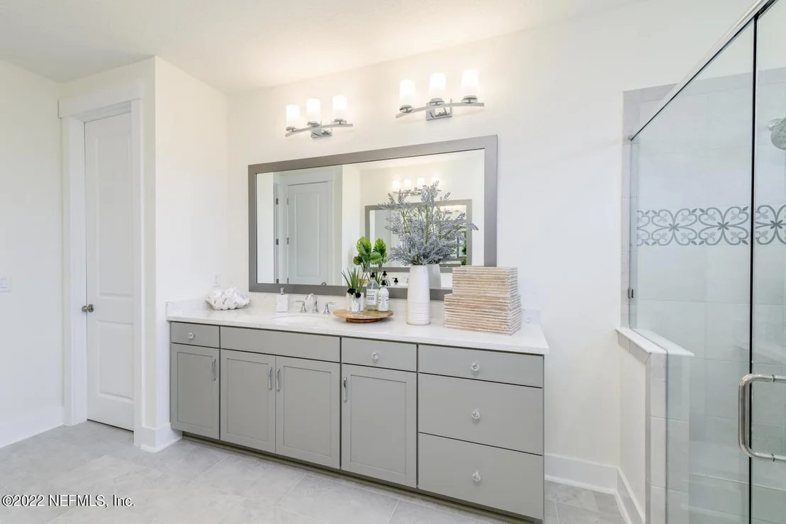 Photo of 101 OXBRIDGE Way