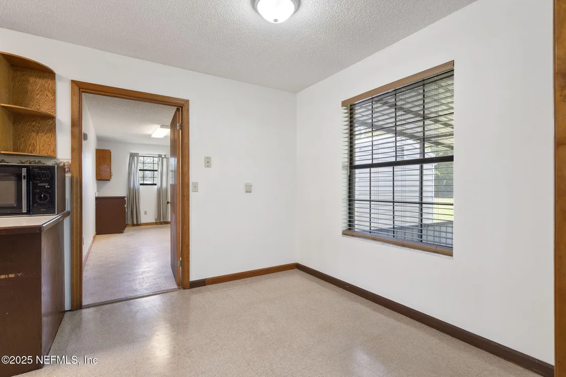 Photo of 54230 HELLER Road