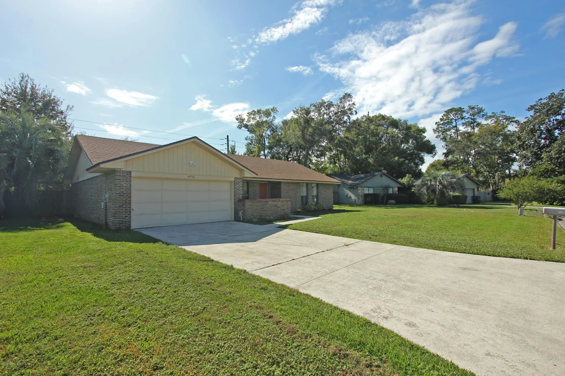 Photo of 4236 TANGLEWILDE Drive S