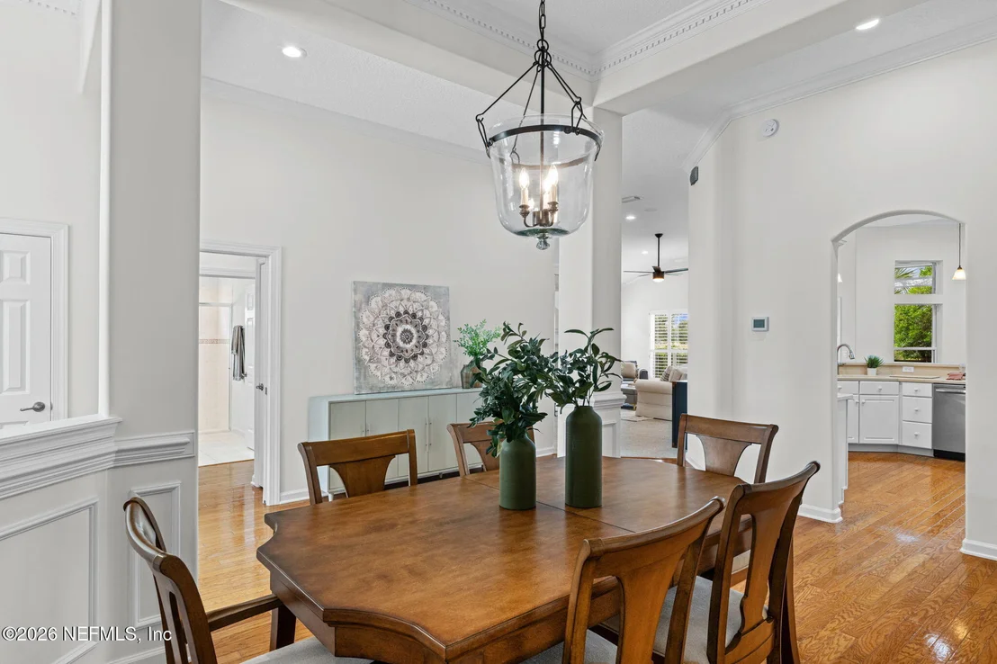 Photo of 332 MARSHSIDE Drive N