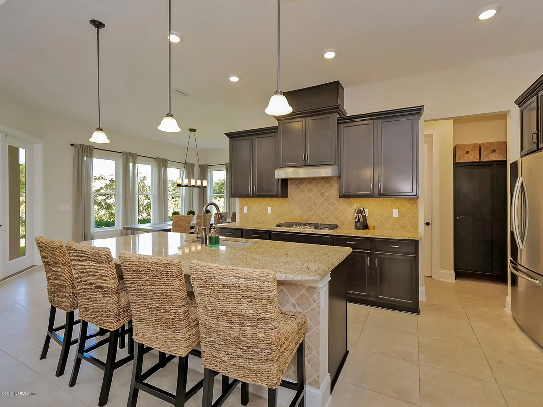 Photo of 383 EAGLE ROCK Drive