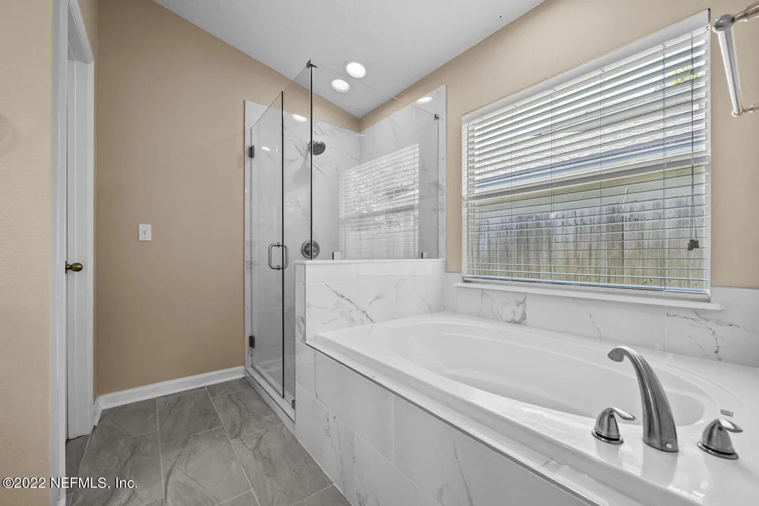 Photo of 2472 WILLOWBEND Drive