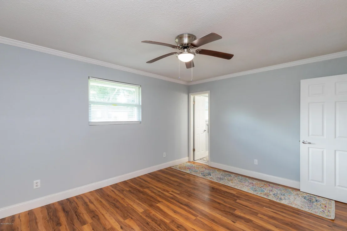 Photo of 3345 PICADILLY Lane