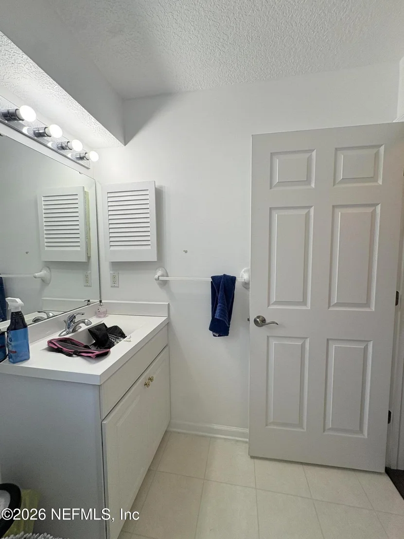 Photo of 105 JOHNS GLEN Drive